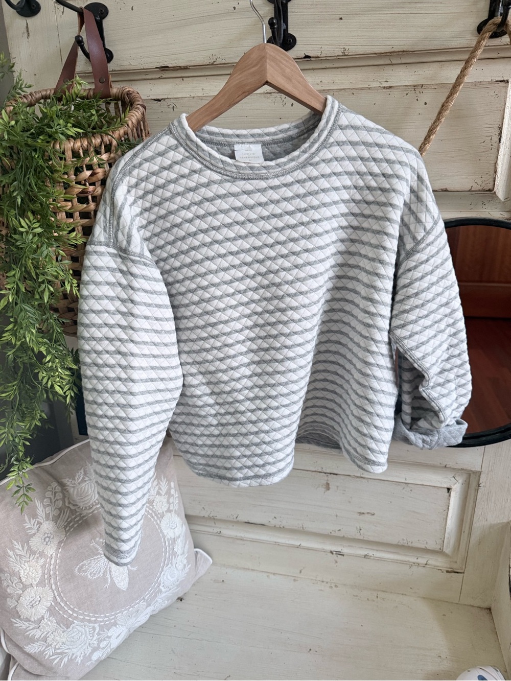 Quilted reversible Crewneck Sweatshirt